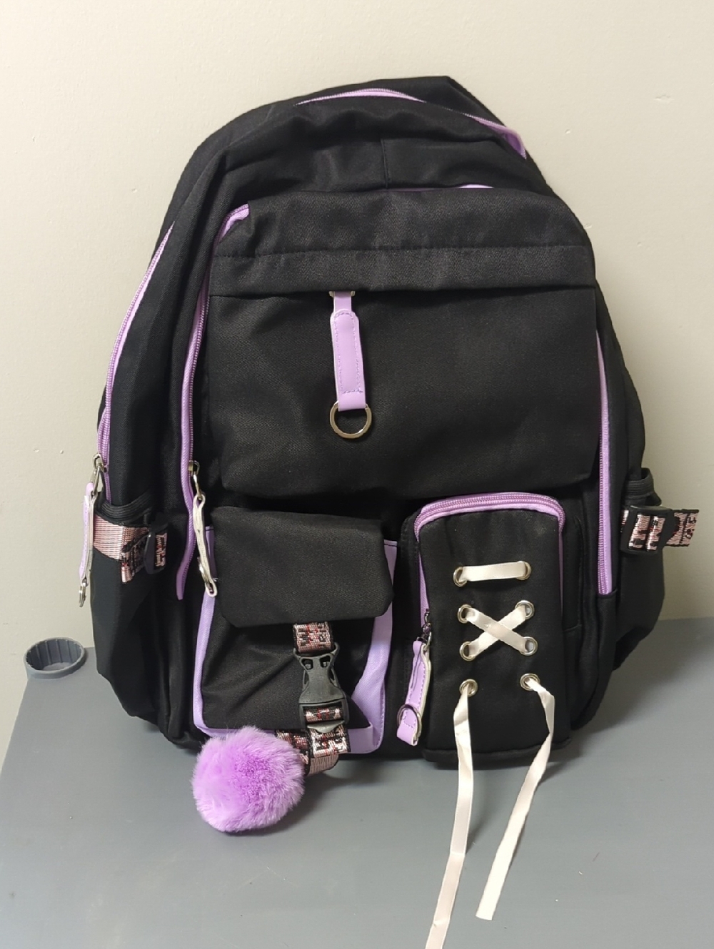 Teenagers Backpack - Picture 2 of 4